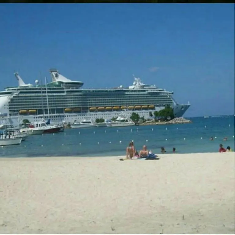 Aparthotel Fisherman'S Point Beach-Front Condomania Ocho Rios